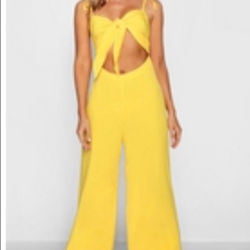 Selling the yellow version - Picture 3 of 3